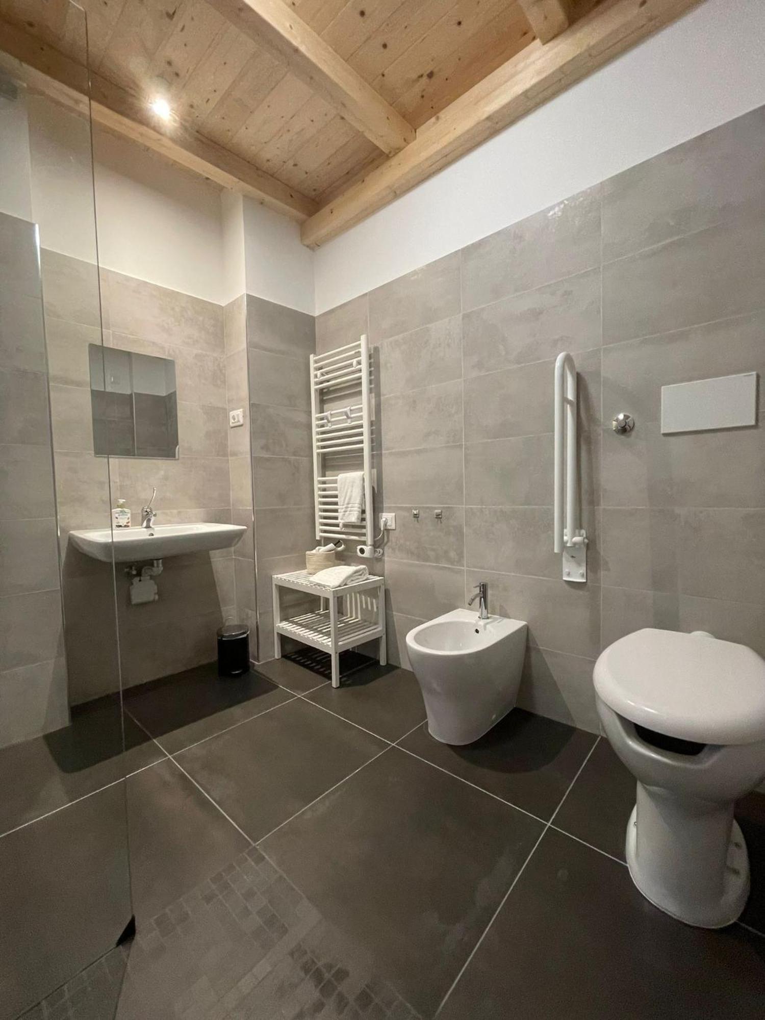 Aloe Comfort Rooms Pescara Zewnętrze zdjęcie